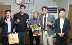 포항 대이동 청년회, 말복 앞두고 경로당 찾아 ‘시원한 나눔’