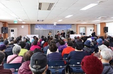 [가누다 티앤아이-헬스경향 자선음악회] 강동노인종합복지회관