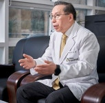 새 마음으로 깨끗하고 친절한 치과병원 새 출발