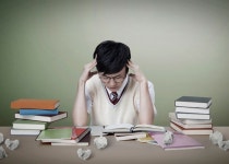 학업 스트레스도 위험요인…자해 흉터, 평생 상처로 안 남으려면?