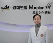 [의사가 알려주는 탈모 Q&A] 환절기마다 한 움큼…혹시 나도 탈모일까
