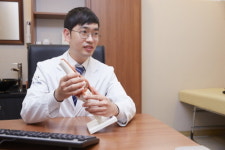 따뜻한 봄철 과격한 스포츠 활동, 전방십자인대파열로 이어질 수 있어