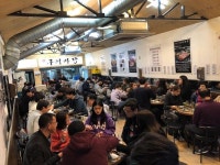구이마당창업, 냉동삼겹살과 파김치로 20년 동안 이어지고 있는 프렌차이즈
