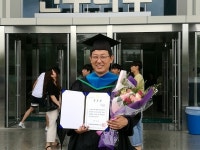 노남수 반부패혁신위원장, 19년만의 석사학위 받아...감동스토리 화재