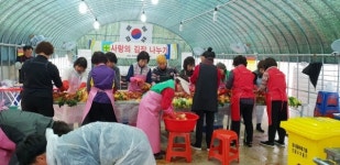 대구 수성구 새마을협의회·부녀회, 사랑의 김장나누기 행사 가져