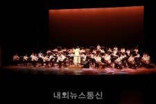 서구문화회관 신춘음악회 봄마중 공연