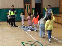 목포경찰서, 어린이 교통안전 엄마손 캠페인 실시