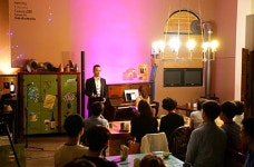 인천수봉문화회관, 바리톤 김태선의 살롱콘서트 관객과 소통