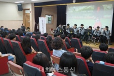 대구구지중학교, 베리어 프리 콘서트 개최