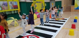 [포토] 울릉초등학교 병설유치원, 교통안전은 내가먼저