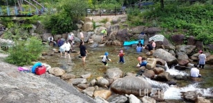 단양 다리안관광지, 힐링 휴식처로 인기!