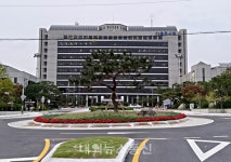 충주시청 앞 사거리 회전교차로 준공