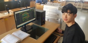 부천공업고등학교 3학년 학생 경기도 지방공무원 경력경쟁임용시험 시설9급 건축 필기시험 합격 화제