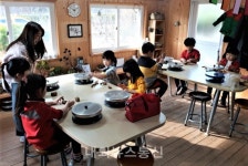 창수초 병설유치원, 도자기 체험 학습 다녀와
