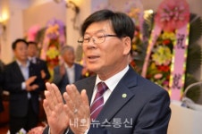 김기명 새마을회장, 충북도민대상 수상.. 16년만의 쾌거