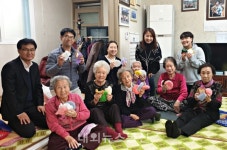 충주 예성여고 3학년 학생들, 손뜨개로 이웃사랑 실천