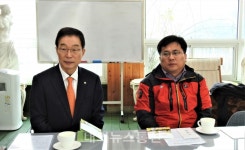 임종식 경북교육감, 상주보육원 방문해 장학금 전달