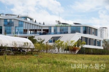 청주오송도서관,특화도서관 육성 지원 사업선정