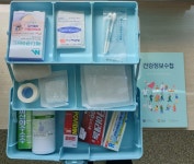 밀양시보건소, 장애인에게 구급함 전달