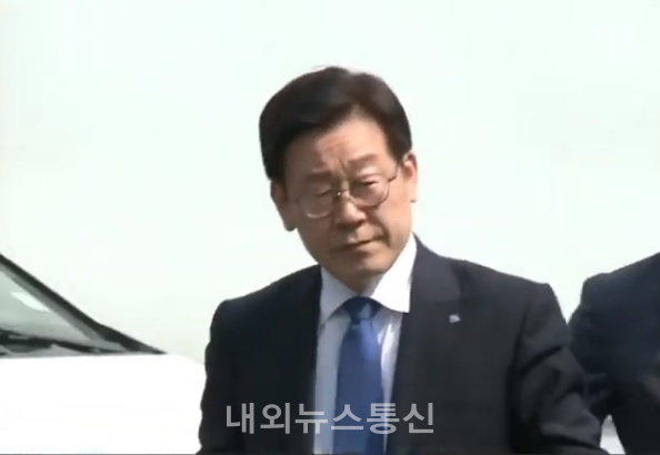 이재명 전 대표의 선거법 상고심, 대법원 전원합의체에서 첫 심리 진행