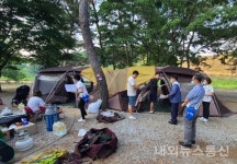 [포토 뉴스] 괴산 청천면, 코로나19 예방 및 쓰레기 불법투기 근절 캠페인 나서