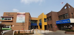 천안교육지원청성환도서관, 책이음 서비스 전국으로 통하다!