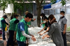 대구 동구 해안동대구 동구 새마을협의회,새마을부녀회와 삼계탕 나눔 행사 진행