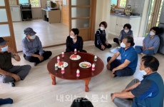 경영미 목천읍장, 경로당 방문 인사
