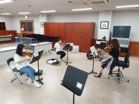 블루 코로나 음악으로 극복해요!