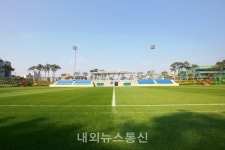 어르신들, 천안축구센터 무료 이용하세요!