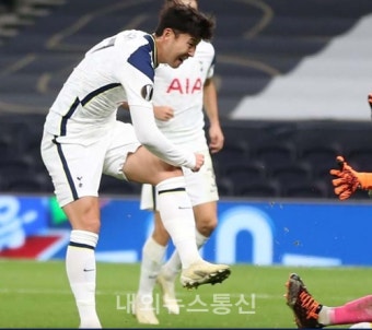 '월드클래스' 손흥민, 영국 최대 규모 에이전트와 계약...