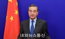 文대통령, 오늘 中 왕이 접견