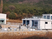 경주 충효동 외외마을 애견카페, 주민간 갈등 심화...소음·차량문제에 오폐수 지적