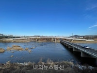 성동구 중랑천변 보행교 개통, 산책로 더 안전해졌다