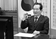 일부 업종 8제곱미터 영업 허용, 거리두기 연장