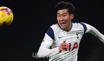 '손흥민 골 취소' 토트넘, 리버풀에 3-1 완패