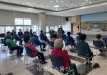 음성군 금왕읍 노인회분회, 월례회의·환경정화 활동 펼쳐