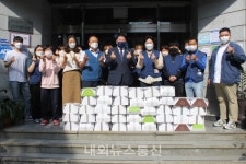 (사)한국산림환경운동본부 대구 김진호 회장, 인제요양원에 마들렌 케익40개(120만원 상당) 후원