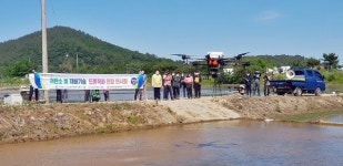 장흥군, 저탄소 벼 재배기술 드론 직파 연시회 개최