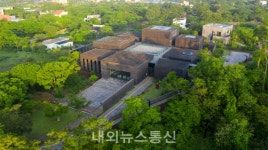 제주 김창열 미술관, 꿈을 품은 물방울 전 개최