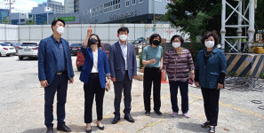 안양시의회 도시건설위원회, 골프연습장 철제기둥 전도사고 현장 점검