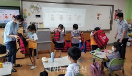 청주교대부설초, 생존수영 교육 실시... 안전예방