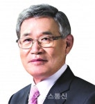 경동제약 창업주 류덕희 회장 퇴임...창업정신은 이어갈 것