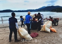 목포해수청, 피서철 진도 금갑해수욕장 정화활동 펼쳐