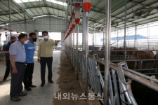 임택수 청주부시장, 축산 농가ㆍ경로당 폭염대비 점검