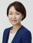 홍정민 