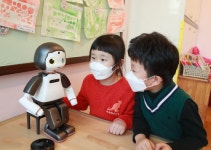 관악구, AI로봇 리쿠 들려주는 어린이 구연동화 눈길