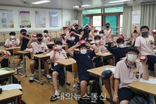 충주미덕중의 명품 인성 키우기 프로젝트! 추석 맞이 HAHA DAY 행사 진행