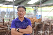 [박사골농장 김삼기 대표] 한우농장 얼리어답터···축산의 미래를 그리다