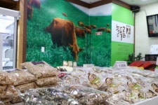 [인터뷰-신재영 늘푸름홍천한우 대표이사] 한우농가 대외적 풍파에 견딜 수 있는 안전장치 필요